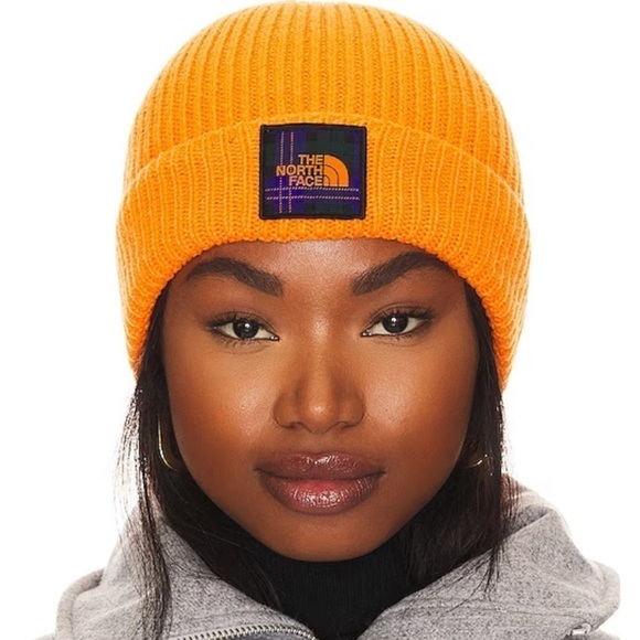 NWT The North Face Logo Box Cuffed Beanie in Cone Orange - Picture 1 of 6